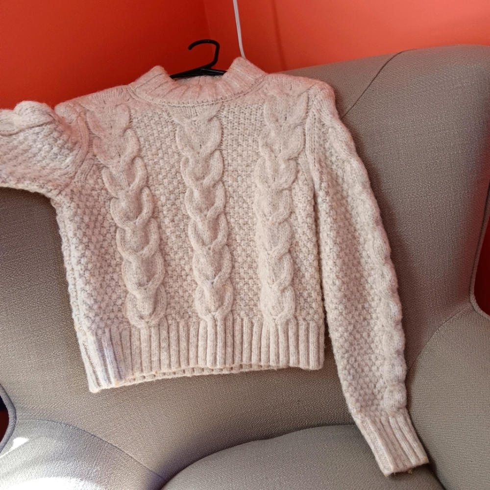 American Eagle wool sweater